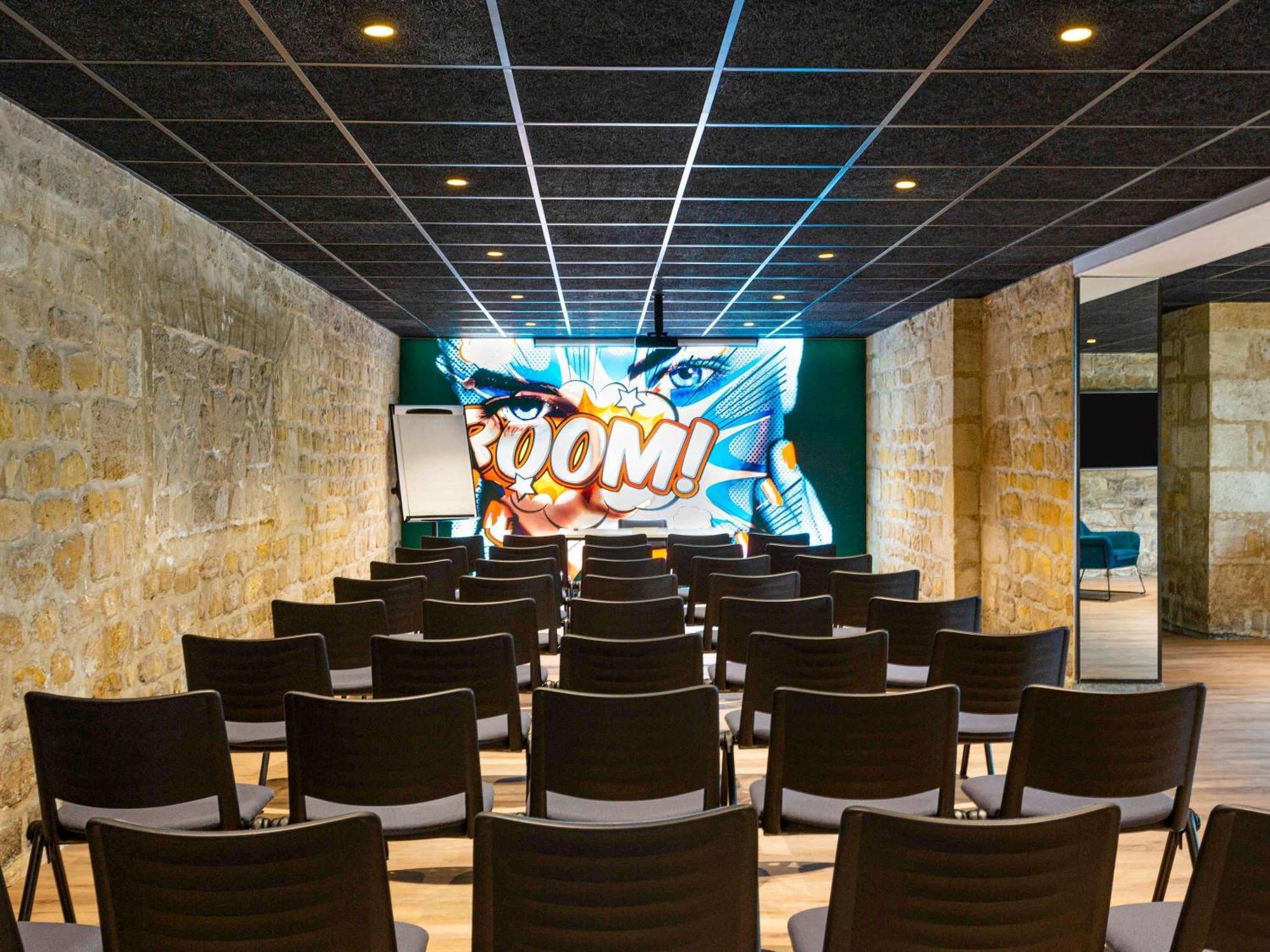 Отель Ibis Styles Bordeaux Sud Вильнав-д'Орнон Экстерьер фото